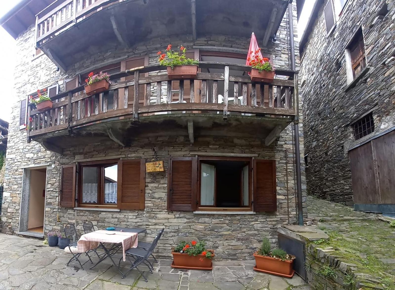Casa Matilde Home Restaurant Hotel Curiglia Екстериор снимка